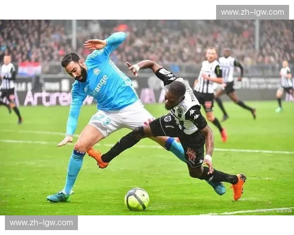 托利索与纳尔提各建一功 里昂主场2比0力克尼斯